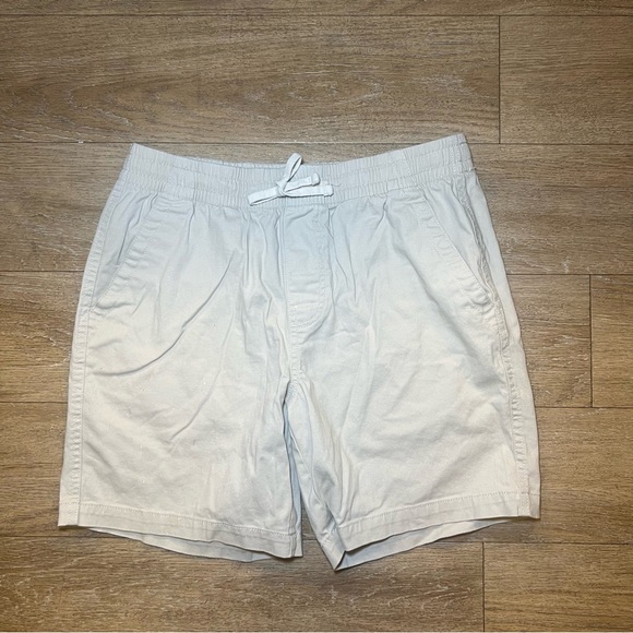 Casual beige Drawstring Shorts size medium - Picture 1 of 3